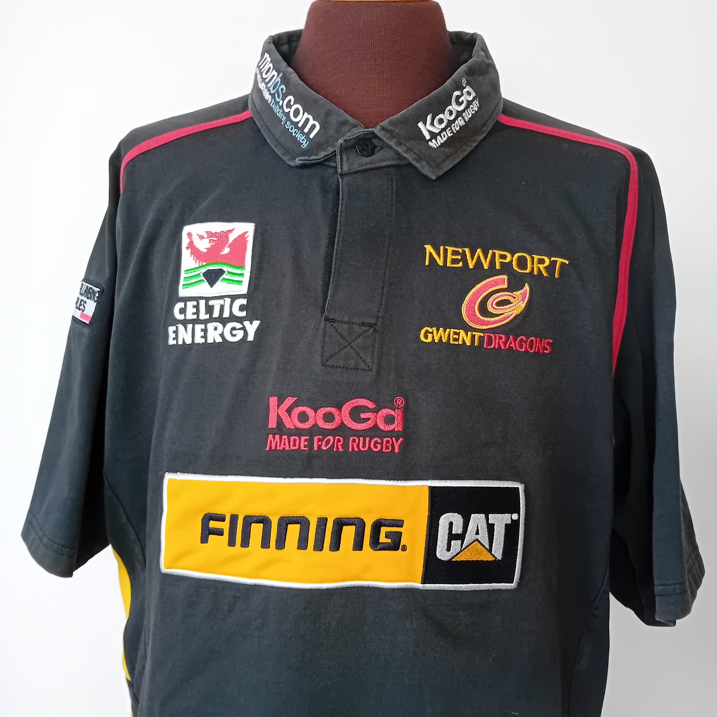 Maglia rugby vintage Newport Gwent Dragons