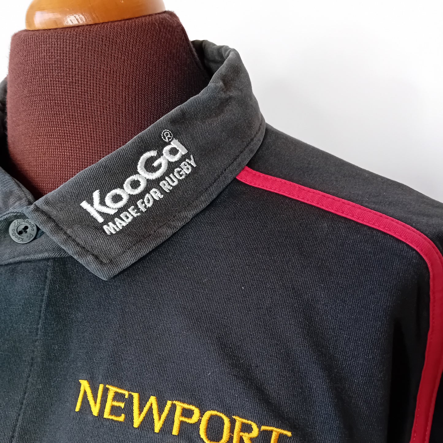 Maglia rugby vintage Newport Gwent Dragons