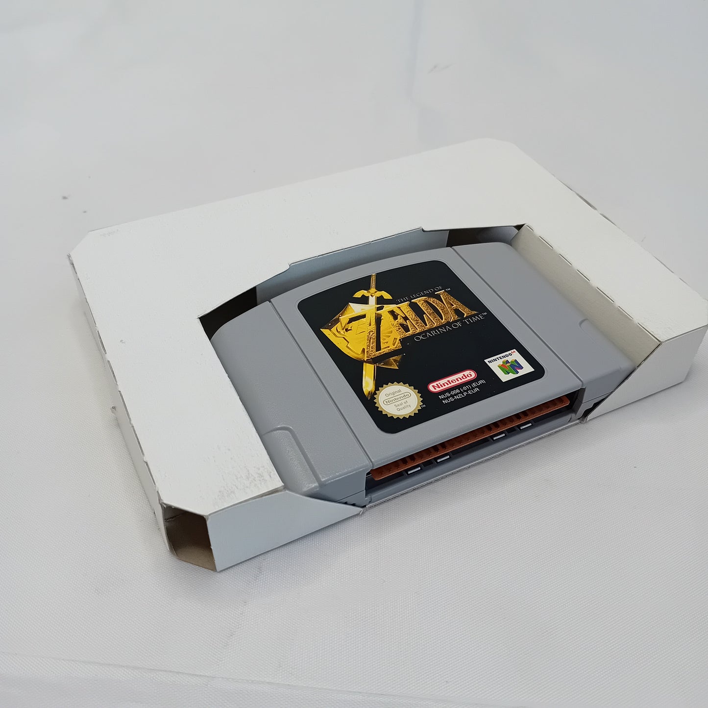 Videogioco The Legend of Zelda Ocarina of Time Nintendo 64 versione PAL 1.1 con scatola + manuale