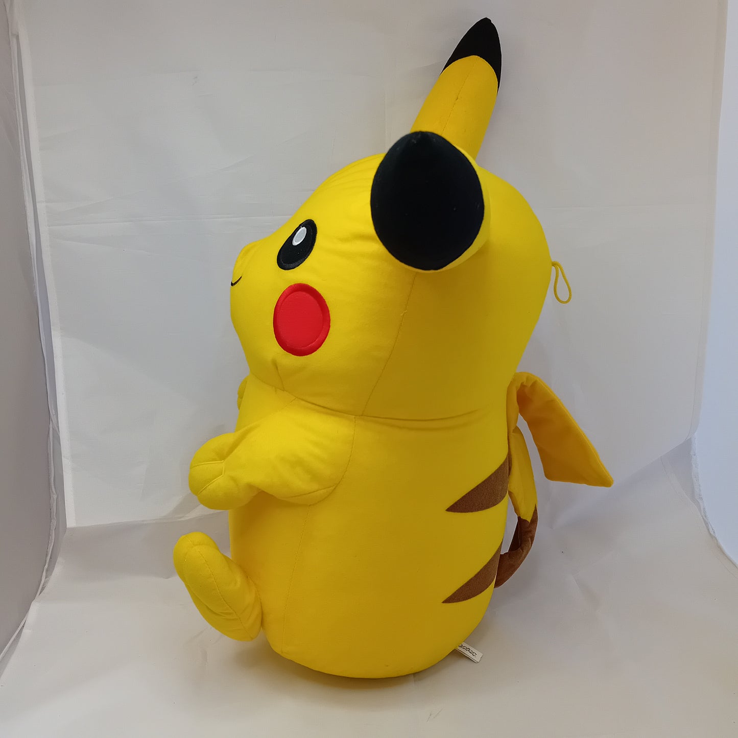 Peluche Pokémon Pikachu