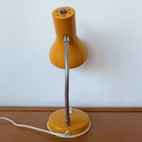 Piccola lampada da tavolo vintage