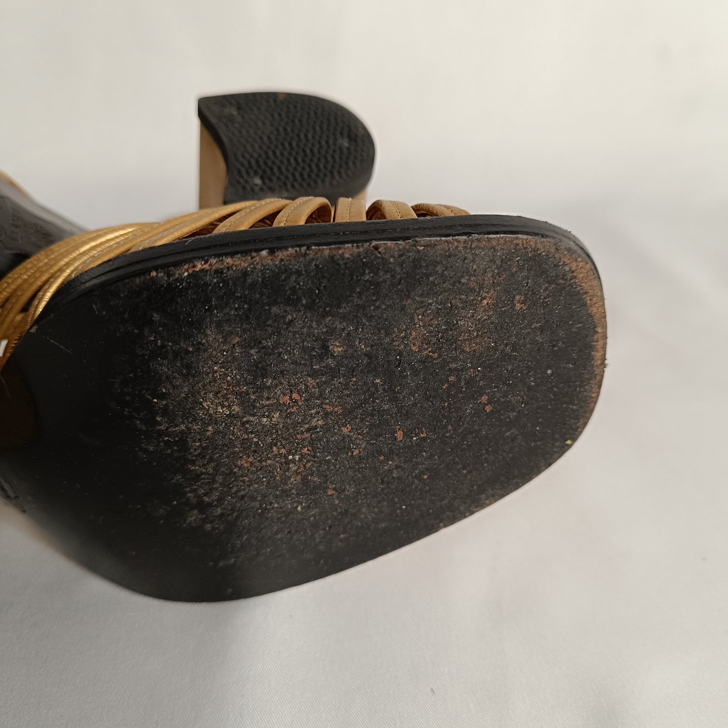 Yves Saint Laurent gold sandals